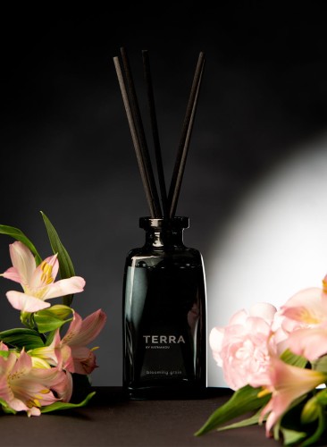 IMG_ZAP02_BLOOMING_GRAIN_TERRA.jpg